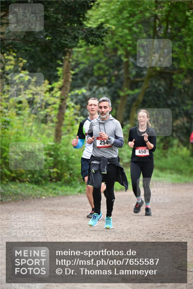 13.04.2025 - Hammer Lauf Dr. Thomas Lammeyer http://msf.ph/oto/7655587 13.04.2025 10:37:02 Laufen 254, 450 meine-sportfotos.de