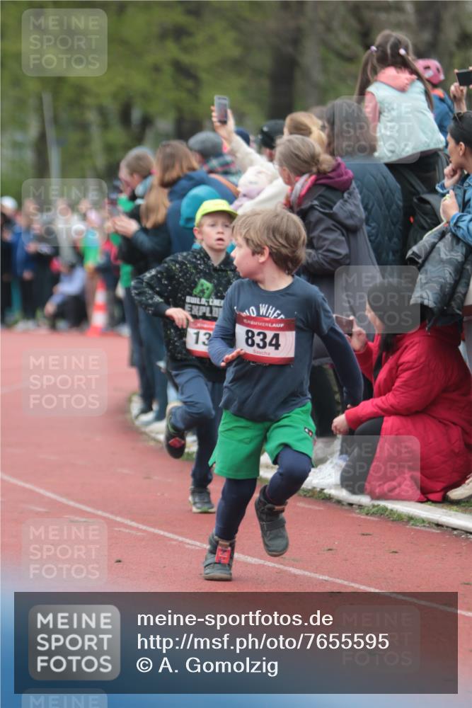 13.04.2025 - Hammer Lauf A. Gomolzig http://msf.ph/oto/7655595 13.04.2025 09:23:40 Ziel 531, 541, 629, 834, 890, 952, 985, 1159, 1242, 1332, 1358, 1420, 1435, 1439, 1520, 1533, 1620, 1622, 1625, 1756, 1771, 1909 meine-sportfotos.de