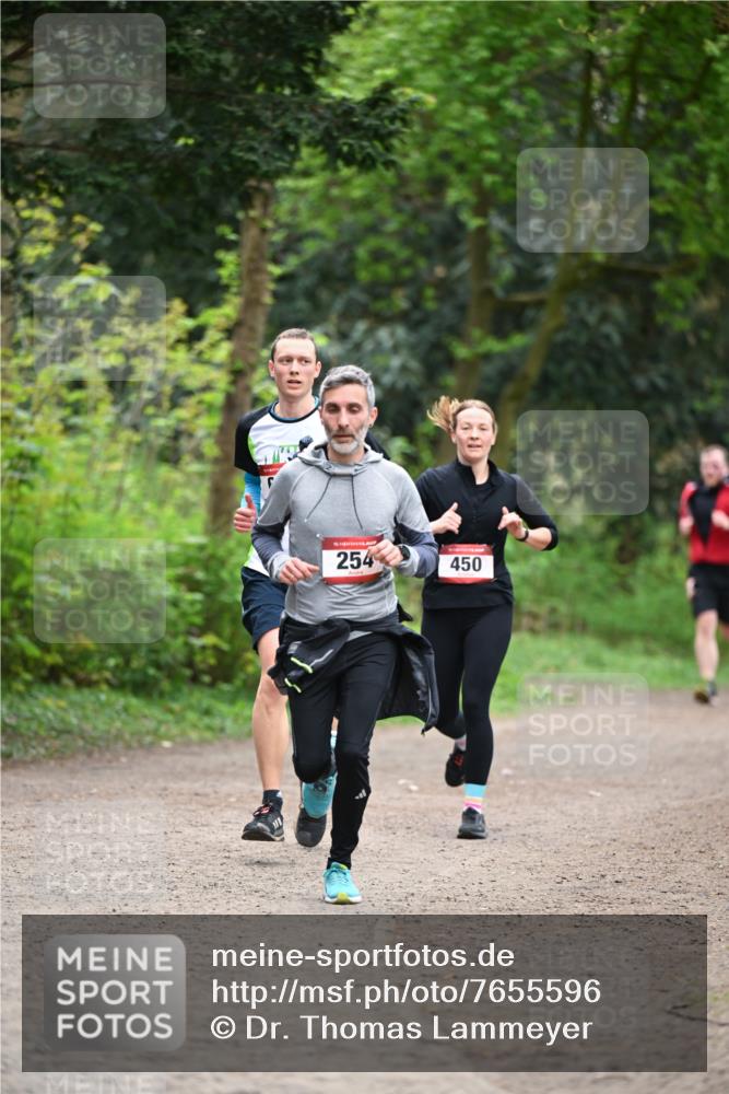 13.04.2025 - Hammer Lauf Dr. Thomas Lammeyer http://msf.ph/oto/7655596 13.04.2025 10:37:03 Laufen 15, 254, 450 meine-sportfotos.de