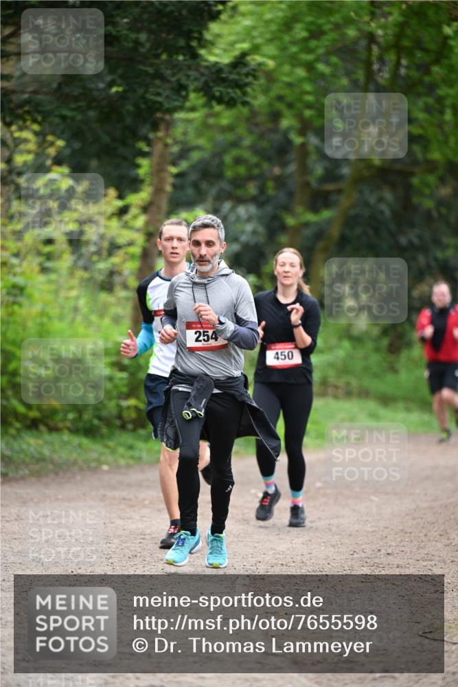 13.04.2025 - Hammer Lauf Dr. Thomas Lammeyer http://msf.ph/oto/7655598 13.04.2025 10:37:03 Laufen 15, 254, 450 meine-sportfotos.de