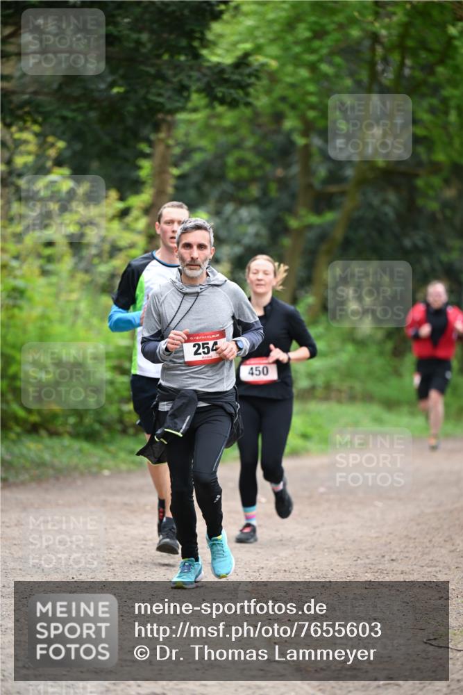 13.04.2025 - Hammer Lauf Dr. Thomas Lammeyer http://msf.ph/oto/7655603 13.04.2025 10:37:03 Laufen 15, 254, 450 meine-sportfotos.de