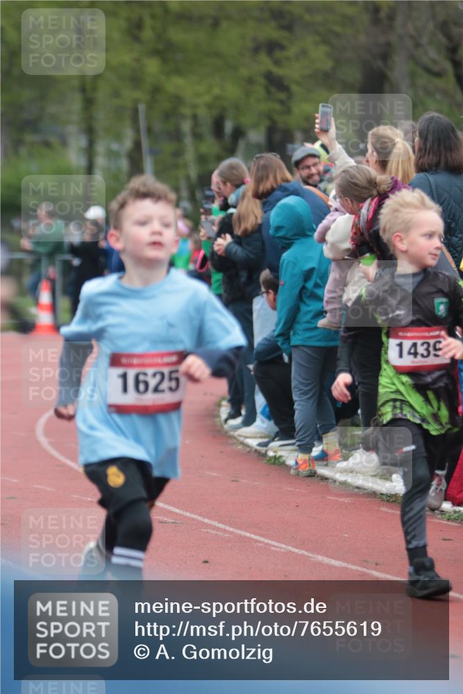 13.04.2025 - Hammer Lauf A. Gomolzig http://msf.ph/oto/7655619 13.04.2025 09:23:46 Ziel 944, 1211, 1309, 1322, 1439, 1478, 1488, 1533, 1620, 1625, 1756, 1771, 1906, 1909 meine-sportfotos.de