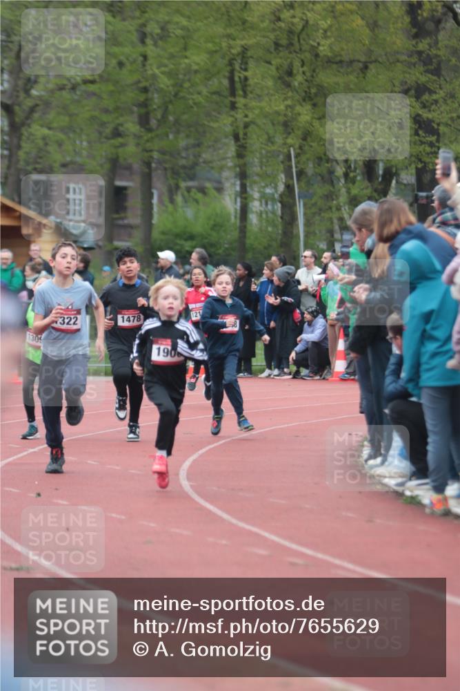 13.04.2025 - Hammer Lauf A. Gomolzig http://msf.ph/oto/7655629 13.04.2025 09:23:50 Ziel 944, 1129, 1211, 1309, 1322, 1478, 1488, 1533, 1906 meine-sportfotos.de