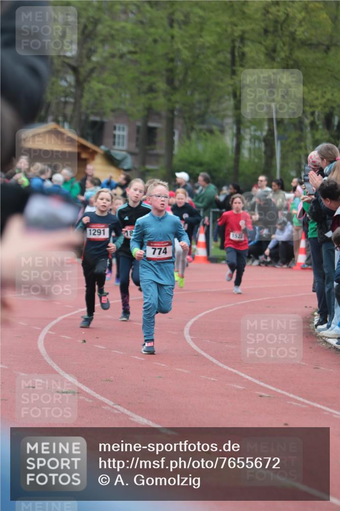 13.04.2025 - Hammer Lauf A. Gomolzig http://msf.ph/oto/7655672 13.04.2025 09:24:05 Ziel 358, 774, 811, 827, 869, 1291, 1370, 1415, 1480, 1493, 1512, 1523, 1535, 1823, 1856 meine-sportfotos.de