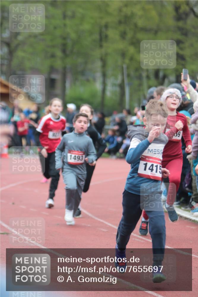 13.04.2025 - Hammer Lauf A. Gomolzig http://msf.ph/oto/7655697 13.04.2025 09:24:12 Ziel 358, 363, 370, 373, 811, 827, 847, 849, 869, 907, 1128, 1209, 1356, 1415, 1436, 1450, 1479, 1493, 1507, 1509, 1519, 1535, 1890 meine-sportfotos.de
