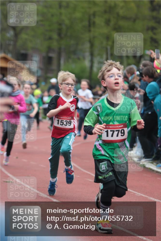 13.04.2025 - Hammer Lauf A. Gomolzig http://msf.ph/oto/7655732 13.04.2025 09:24:23 Ziel 734, 780, 785, 786, 787, 793, 799, 801, 825, 840, 870, 877, 913, 992, 1037, 1065, 1170, 1295, 1352, 1426, 1437, 1442, 1486, 1539, 1540, 1722, 1779 meine-sportfotos.de