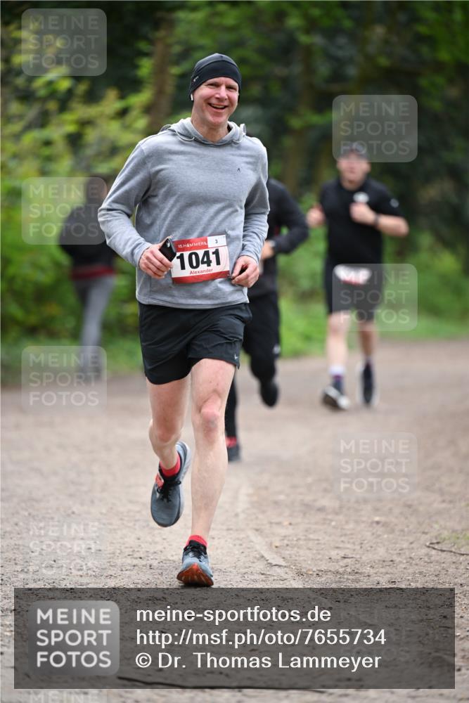 13.04.2025 - Hammer Lauf Dr. Thomas Lammeyer http://msf.ph/oto/7655734 13.04.2025 10:37:26 Laufen 15, 3, 1041 meine-sportfotos.de