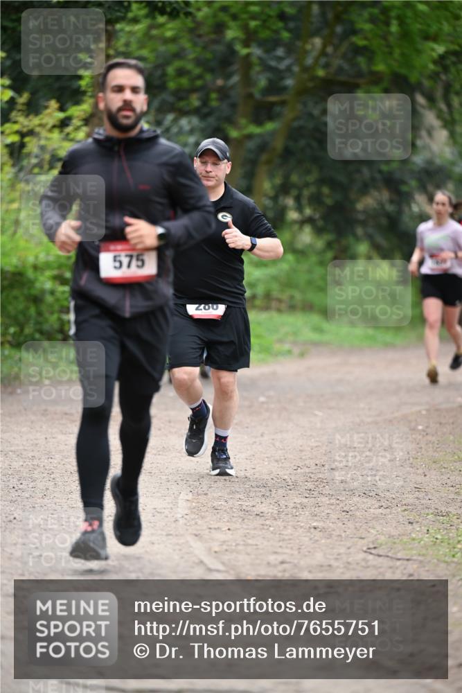 13.04.2025 - Hammer Lauf Dr. Thomas Lammeyer http://msf.ph/oto/7655751 13.04.2025 10:37:28 Laufen 575 meine-sportfotos.de