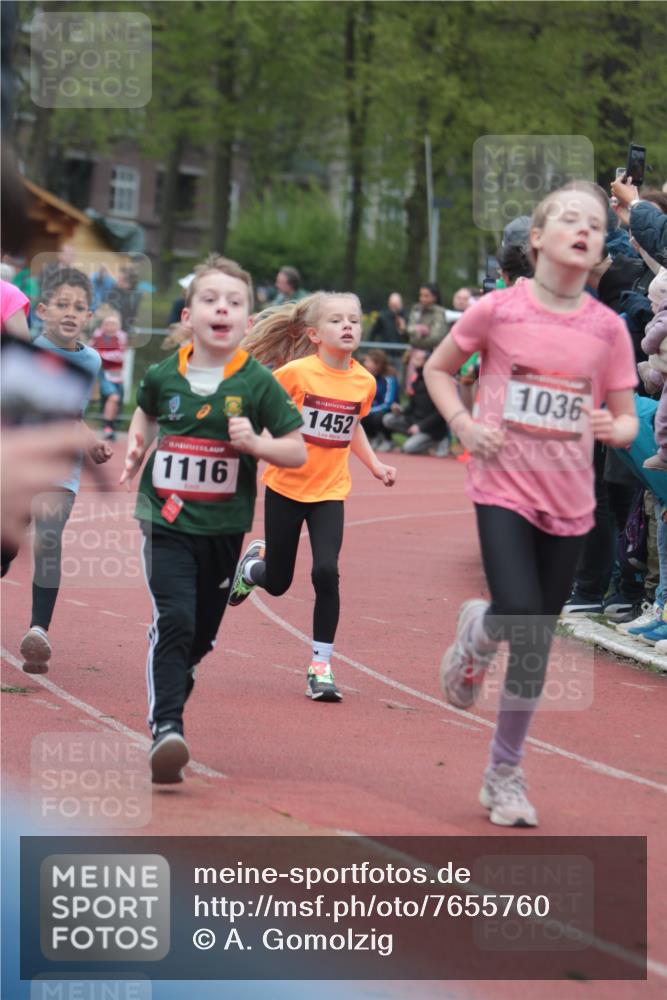 13.04.2025 - Hammer Lauf A. Gomolzig http://msf.ph/oto/7655760 13.04.2025 09:24:34 Ziel 362, 881, 930, 991, 1036, 1116, 1401, 1413, 1431, 1445, 1452, 1470, 1546, 1621, 1623, 1886, 1905 meine-sportfotos.de