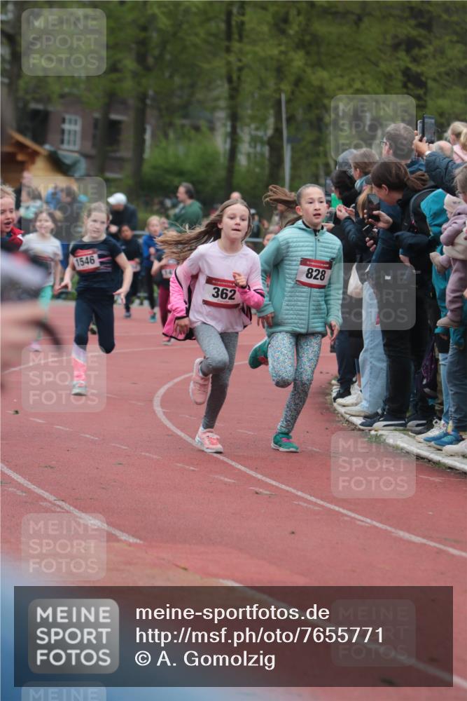 13.04.2025 - Hammer Lauf A. Gomolzig http://msf.ph/oto/7655771 13.04.2025 09:24:40 Ziel 362, 788, 796, 845, 881, 893, 930, 1292, 1316, 1401, 1413, 1432, 1445, 1453, 1546, 1550, 1754, 1773, 1834 meine-sportfotos.de