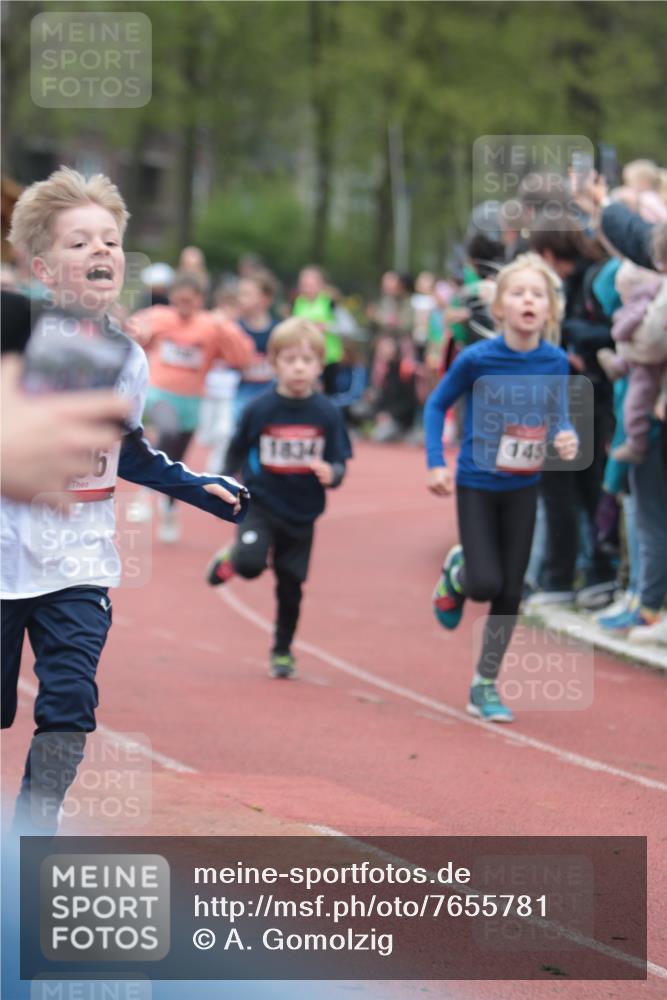 13.04.2025 - Hammer Lauf A. Gomolzig http://msf.ph/oto/7655781 13.04.2025 09:24:46 Ziel 612, 788, 796, 814, 845, 918, 1026, 1169, 1186, 1292, 1311, 1316, 1367, 1432, 1446, 1453, 1475, 1484, 1490, 1506, 1513, 1524, 1525, 1550, 1754, 1773, 1834 meine-sportfotos.de
