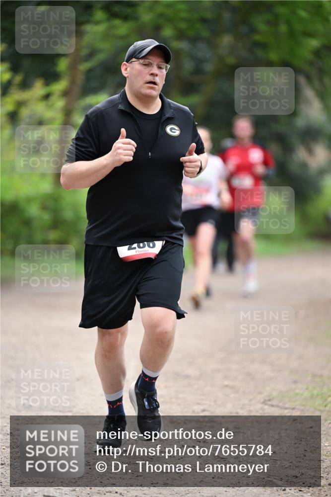 13.04.2025 - Hammer Lauf Dr. Thomas Lammeyer http://msf.ph/oto/7655784 13.04.2025 10:37:30 Laufen 200 meine-sportfotos.de