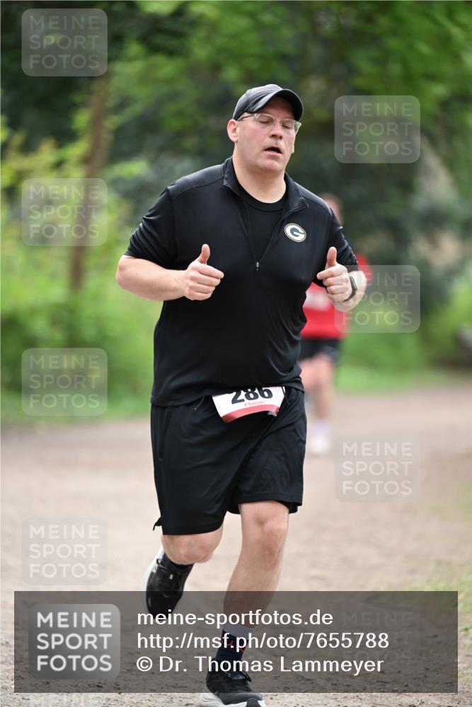 13.04.2025 - Hammer Lauf Dr. Thomas Lammeyer http://msf.ph/oto/7655788 13.04.2025 10:37:30 Laufen 286 meine-sportfotos.de