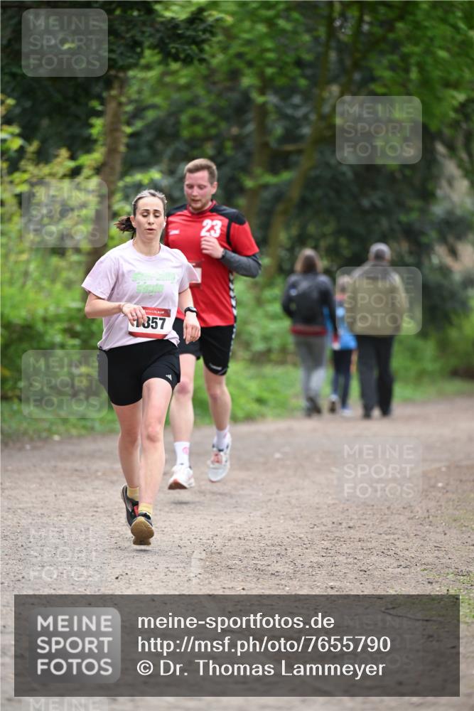 13.04.2025 - Hammer Lauf Dr. Thomas Lammeyer http://msf.ph/oto/7655790 13.04.2025 10:37:32 Laufen 357 meine-sportfotos.de