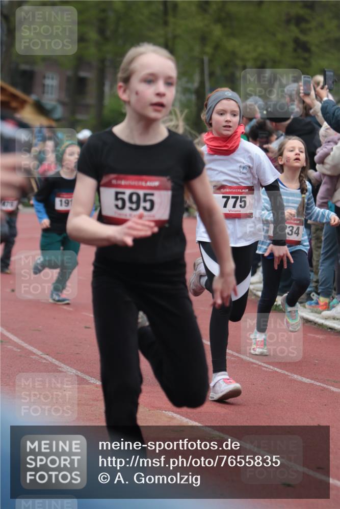 13.04.2025 - Hammer Lauf A. Gomolzig http://msf.ph/oto/7655835 13.04.2025 09:25:08 Ziel 478, 696, 808, 846, 919, 939, 1234, 1404, 1444, 1451, 1522, 1626, 1873, 1914 meine-sportfotos.de