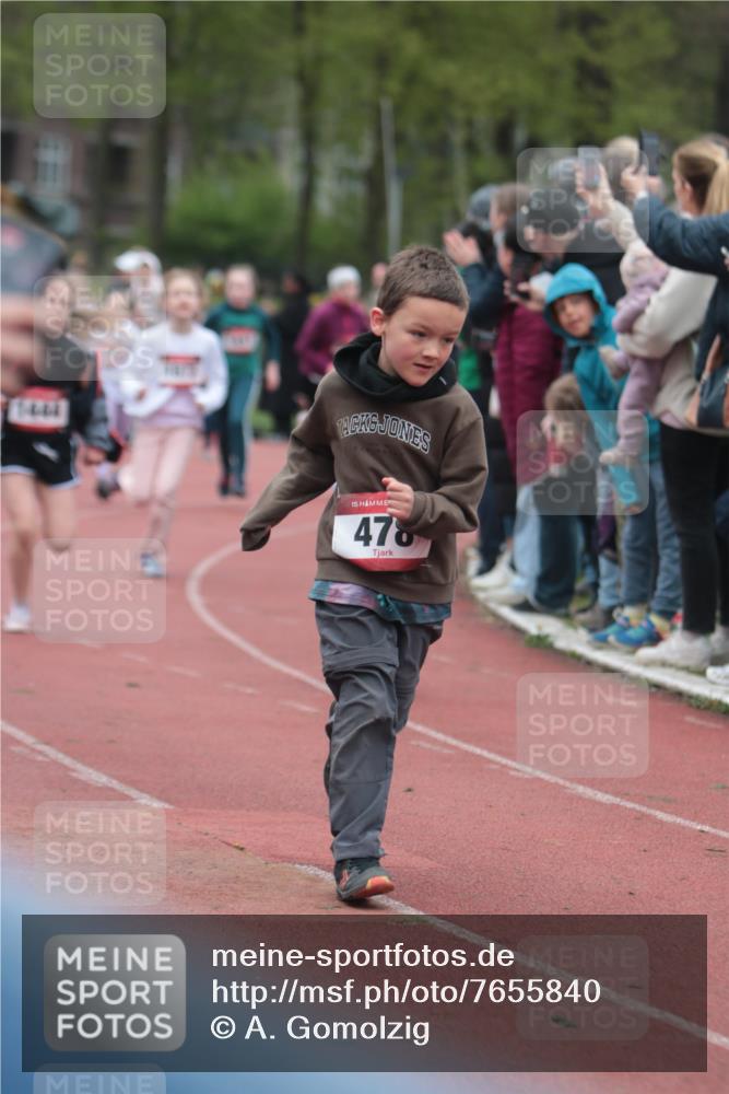 13.04.2025 - Hammer Lauf A. Gomolzig http://msf.ph/oto/7655840 13.04.2025 09:25:12 Ziel 478, 696, 716, 808, 878, 886, 919, 939, 1230, 1241, 1404, 1429, 1444, 1451, 1462, 1518, 1624, 1626, 1873, 1882 meine-sportfotos.de