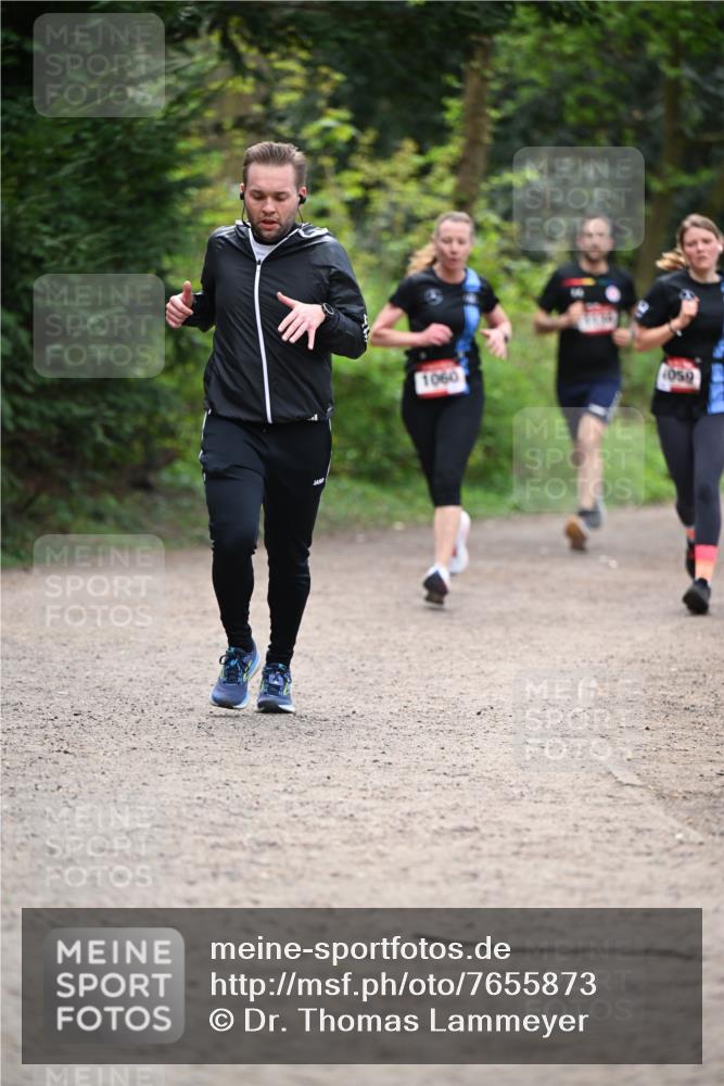 13.04.2025 - Hammer Lauf Dr. Thomas Lammeyer http://msf.ph/oto/7655873 13.04.2025 10:37:45 Laufen 1060, 059 meine-sportfotos.de