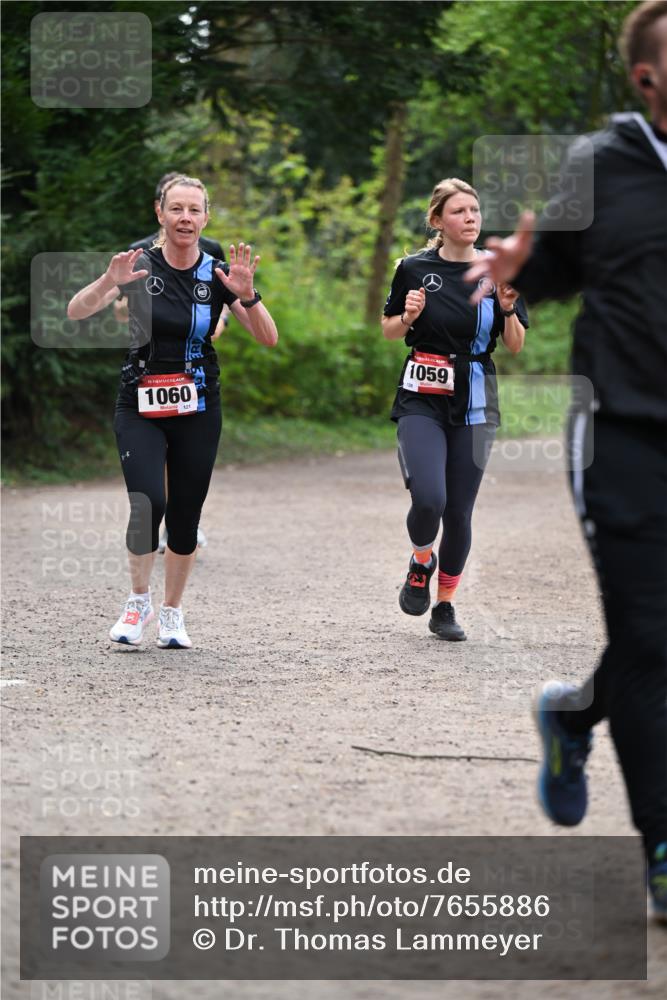 13.04.2025 - Hammer Lauf Dr. Thomas Lammeyer http://msf.ph/oto/7655886 13.04.2025 10:37:48 Laufen 15, 1060, 1059, 2 meine-sportfotos.de