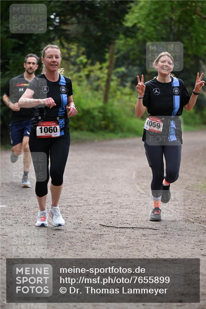 13.04.2025 - Hammer Lauf Dr. Thomas Lammeyer http://msf.ph/oto/7655899 13.04.2025 10:37:49 Laufen 15, 1060, 121, 1059 meine-sportfotos.de