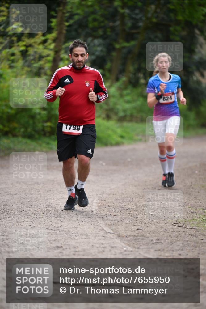 13.04.2025 - Hammer Lauf Dr. Thomas Lammeyer http://msf.ph/oto/7655950 13.04.2025 10:38:03 Laufen 1799, 824 meine-sportfotos.de