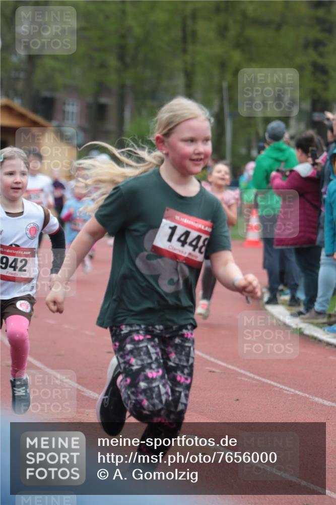 13.04.2025 - Hammer Lauf A. Gomolzig http://msf.ph/oto/7656000 13.04.2025 09:26:12 Ziel 835, 842, 934, 940, 942, 1015, 1320, 1355, 1448, 1617, 1825 meine-sportfotos.de