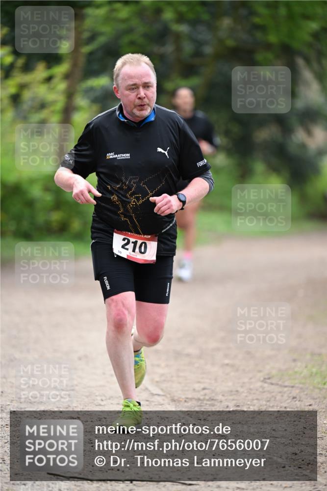 13.04.2025 - Hammer Lauf Dr. Thomas Lammeyer http://msf.ph/oto/7656007 13.04.2025 10:38:16 Laufen 19, 59, 210 meine-sportfotos.de