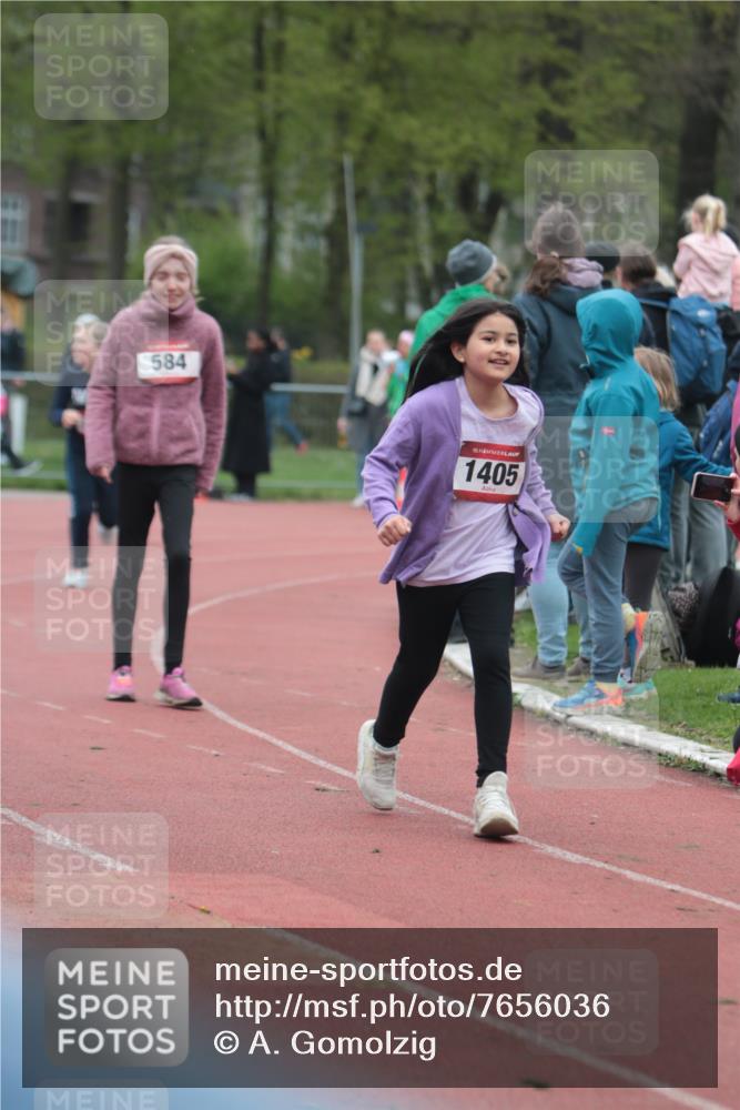 13.04.2025 - Hammer Lauf A. Gomolzig http://msf.ph/oto/7656036 13.04.2025 09:26:32 Ziel 584, 778, 1321, 1405, 1473 meine-sportfotos.de