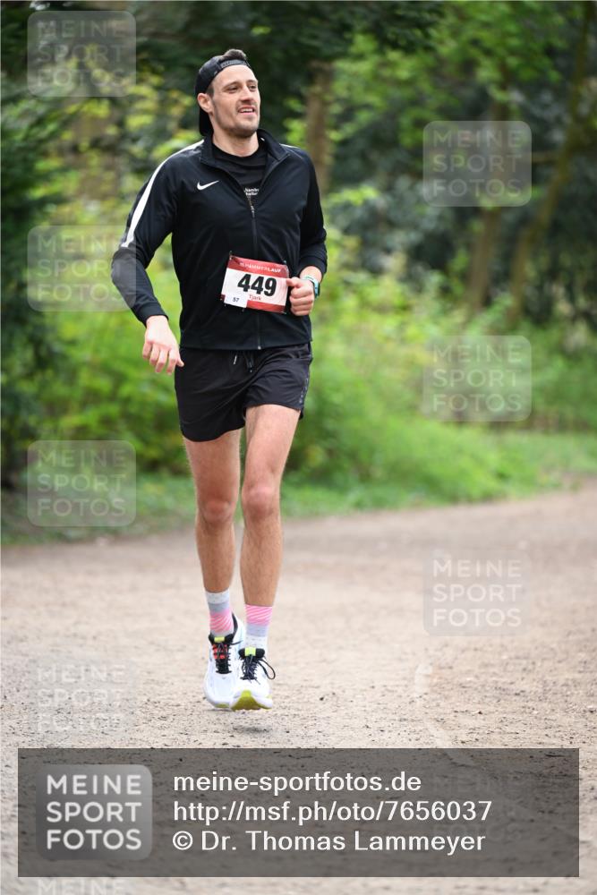 13.04.2025 - Hammer Lauf Dr. Thomas Lammeyer http://msf.ph/oto/7656037 13.04.2025 10:38:20 Laufen 15, 449, 57 meine-sportfotos.de