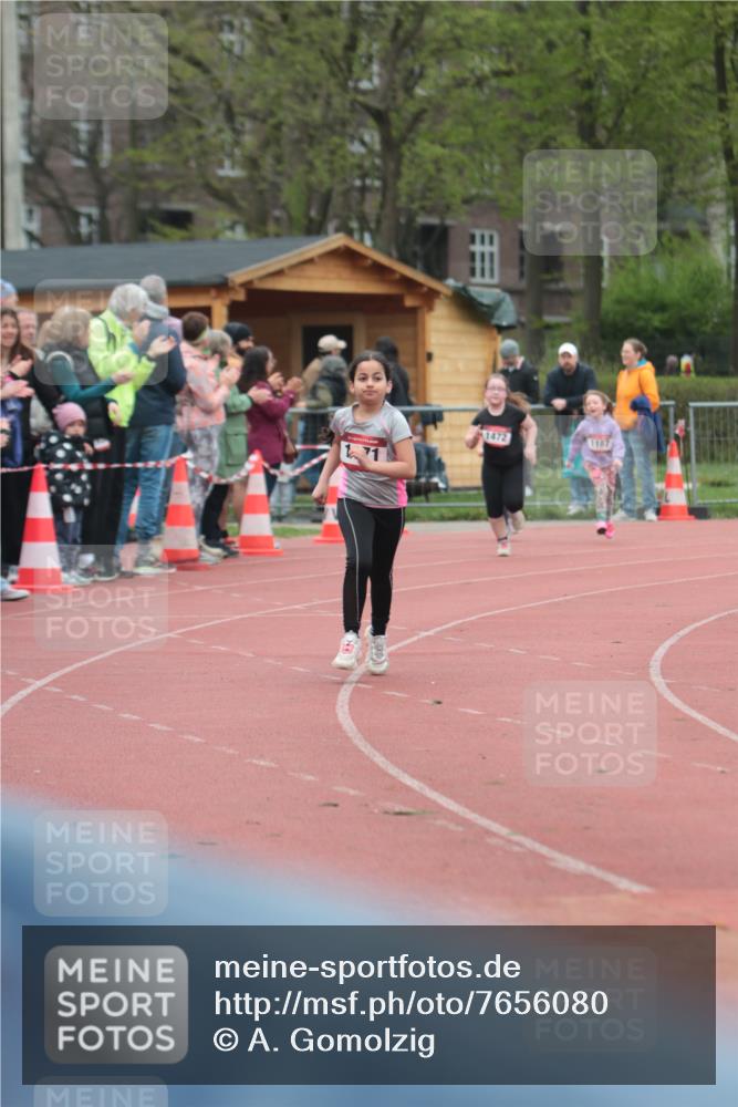 13.04.2025 - Hammer Lauf A. Gomolzig http://msf.ph/oto/7656080 13.04.2025 09:27:09 Ziel 1171, 1472, 1762 meine-sportfotos.de