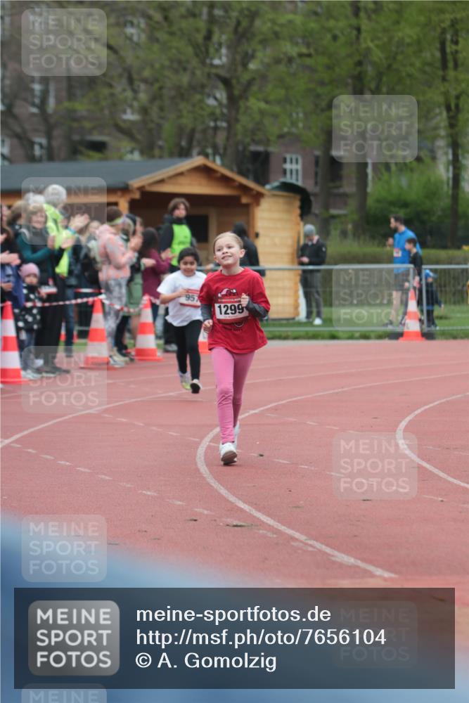 13.04.2025 - Hammer Lauf A. Gomolzig http://msf.ph/oto/7656104 13.04.2025 09:27:21 Ziel 957, 1299 meine-sportfotos.de