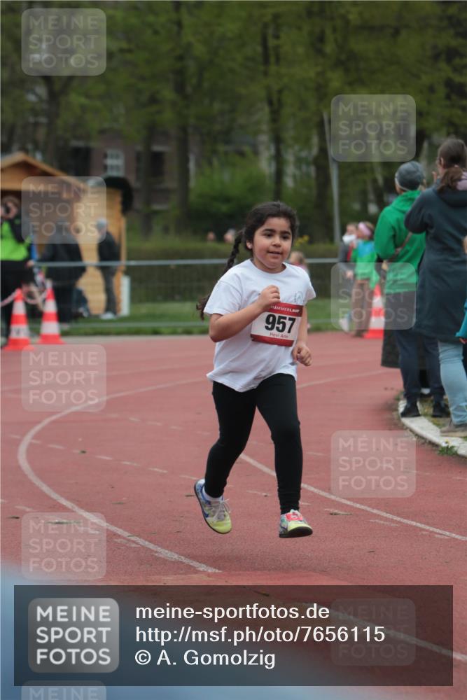 13.04.2025 - Hammer Lauf A. Gomolzig http://msf.ph/oto/7656115 13.04.2025 09:27:25 Ziel 957 meine-sportfotos.de