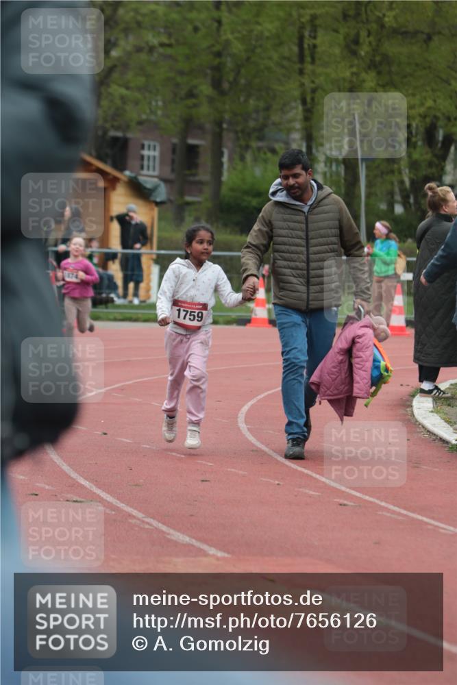 13.04.2025 - Hammer Lauf A. Gomolzig http://msf.ph/oto/7656126 13.04.2025 09:27:42 Ziel 1759 meine-sportfotos.de
