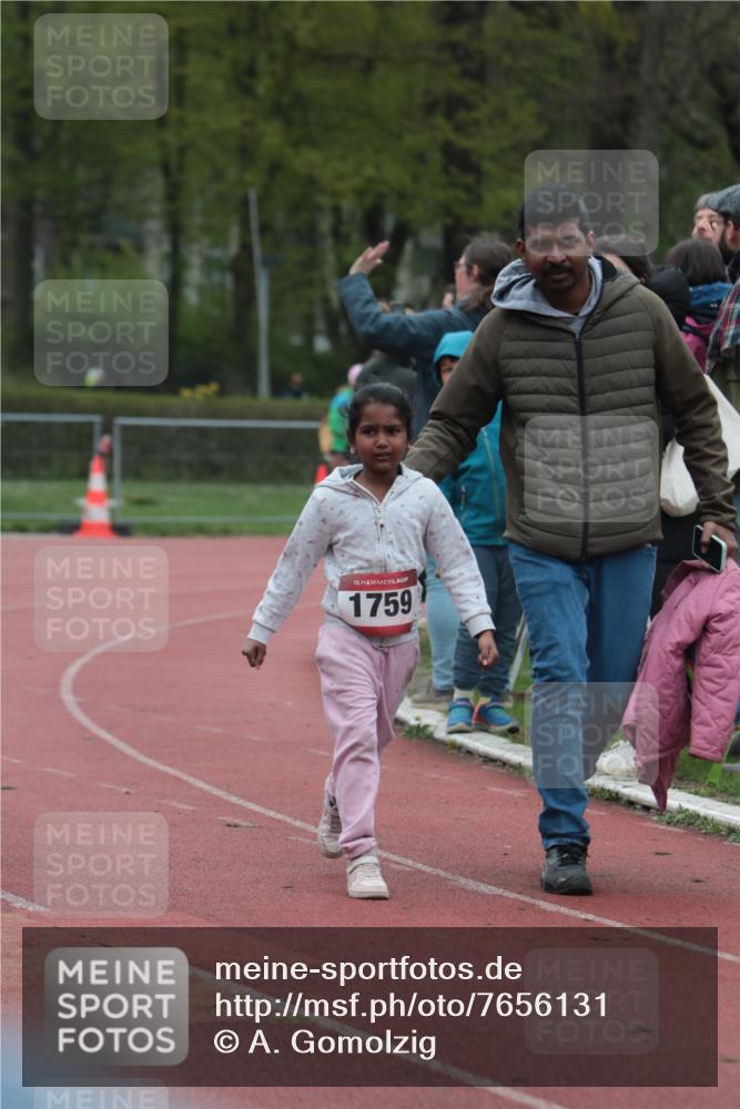 13.04.2025 - Hammer Lauf A. Gomolzig http://msf.ph/oto/7656131 13.04.2025 09:27:44 Ziel 1759 meine-sportfotos.de