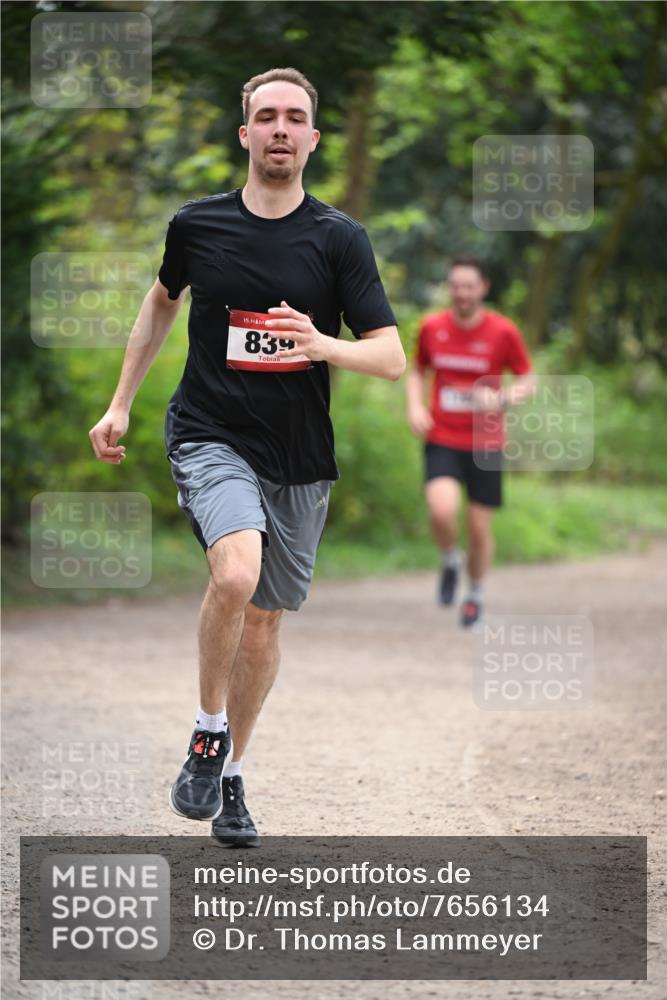 13.04.2025 - Hammer Lauf Dr. Thomas Lammeyer http://msf.ph/oto/7656134 13.04.2025 10:38:36 Laufen 15, 839 meine-sportfotos.de