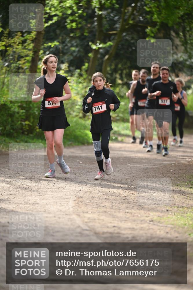 13.04.2025 - Hammer Lauf Dr. Thomas Lammeyer http://msf.ph/oto/7656175 13.04.2025 10:38:56 Laufen 51, 741, 537 meine-sportfotos.de