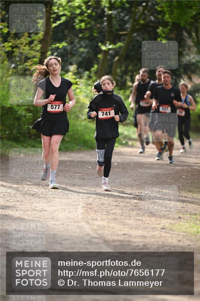 13.04.2025 - Hammer Lauf Dr. Thomas Lammeyer http://msf.ph/oto/7656177 13.04.2025 10:38:56 Laufen 577, 741, 537 meine-sportfotos.de