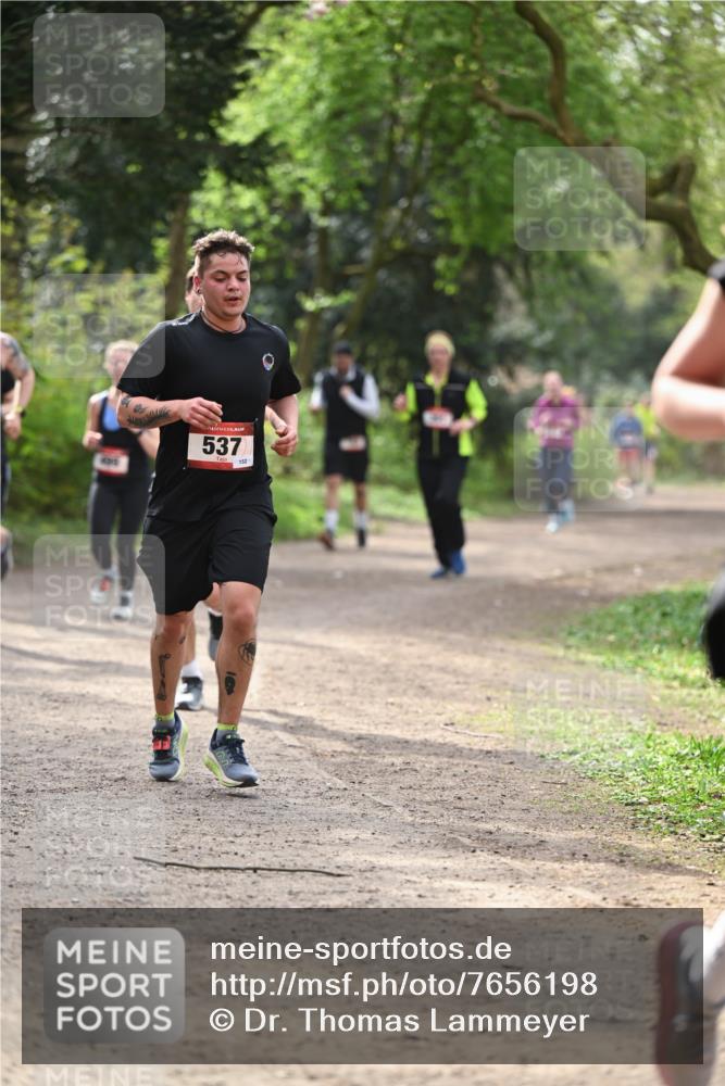 13.04.2025 - Hammer Lauf Dr. Thomas Lammeyer http://msf.ph/oto/7656198 13.04.2025 10:39:02 Laufen 11313, 537, 152 meine-sportfotos.de