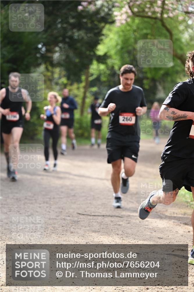 13.04.2025 - Hammer Lauf Dr. Thomas Lammeyer http://msf.ph/oto/7656204 13.04.2025 10:39:03 Laufen 260 meine-sportfotos.de