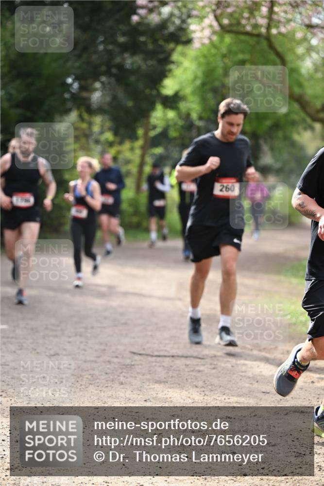 13.04.2025 - Hammer Lauf Dr. Thomas Lammeyer http://msf.ph/oto/7656205 13.04.2025 10:39:03 Laufen 260 meine-sportfotos.de