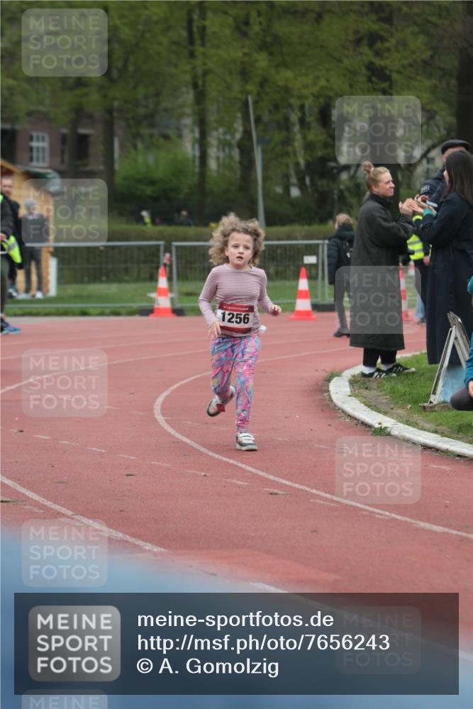 13.04.2025 - Hammer Lauf A. Gomolzig http://msf.ph/oto/7656243 13.04.2025 09:28:40 Ziel 392 meine-sportfotos.de