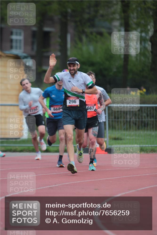 13.04.2025 - Hammer Lauf A. Gomolzig http://msf.ph/oto/7656259 13.04.2025 10:04:38 Ziel 296, 339, 667, 668, 702, 1175, 1720, 1855 meine-sportfotos.de
