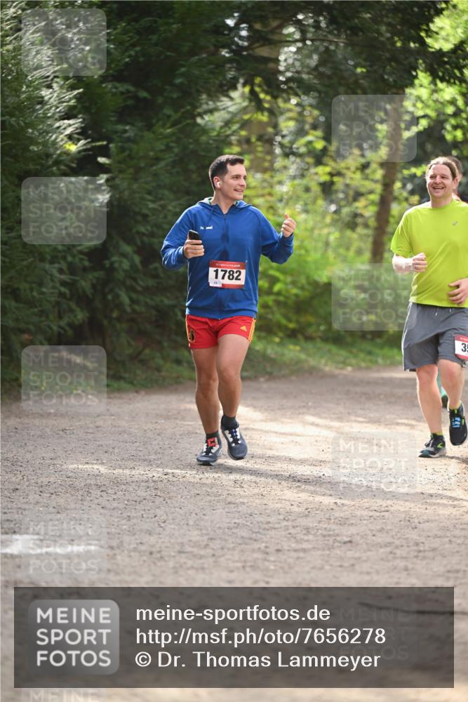 13.04.2025 - Hammer Lauf Dr. Thomas Lammeyer http://msf.ph/oto/7656278 13.04.2025 10:39:18 Laufen 15, 1782, 13, 3 meine-sportfotos.de
