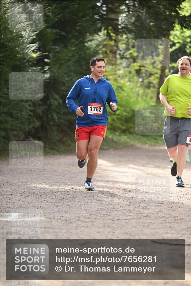 13.04.2025 - Hammer Lauf Dr. Thomas Lammeyer http://msf.ph/oto/7656281 13.04.2025 10:39:19 Laufen 15, 1782, 3 meine-sportfotos.de