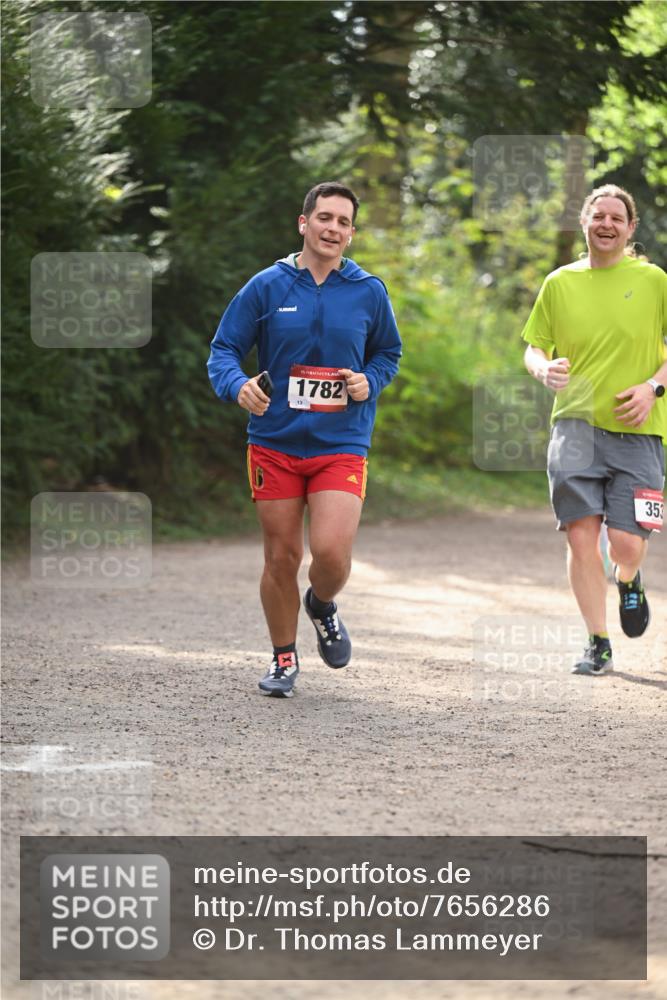 13.04.2025 - Hammer Lauf Dr. Thomas Lammeyer http://msf.ph/oto/7656286 13.04.2025 10:39:19 Laufen 15, 1782, 13, 353 meine-sportfotos.de