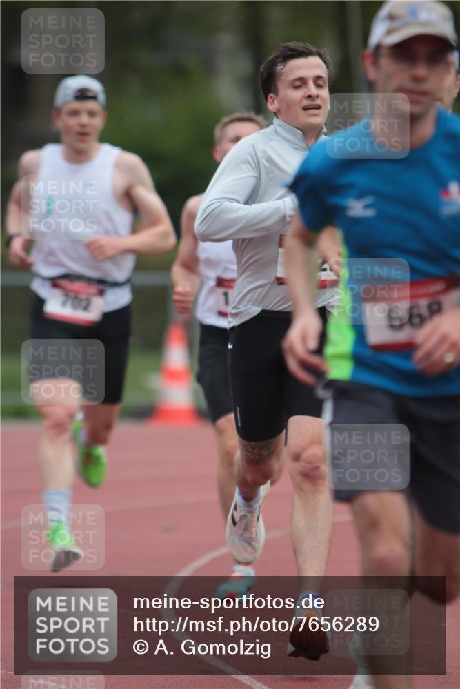 13.04.2025 - Hammer Lauf A. Gomolzig http://msf.ph/oto/7656289 13.04.2025 10:04:43 Ziel 339, 667, 668, 702, 1175, 1720, 1855 meine-sportfotos.de