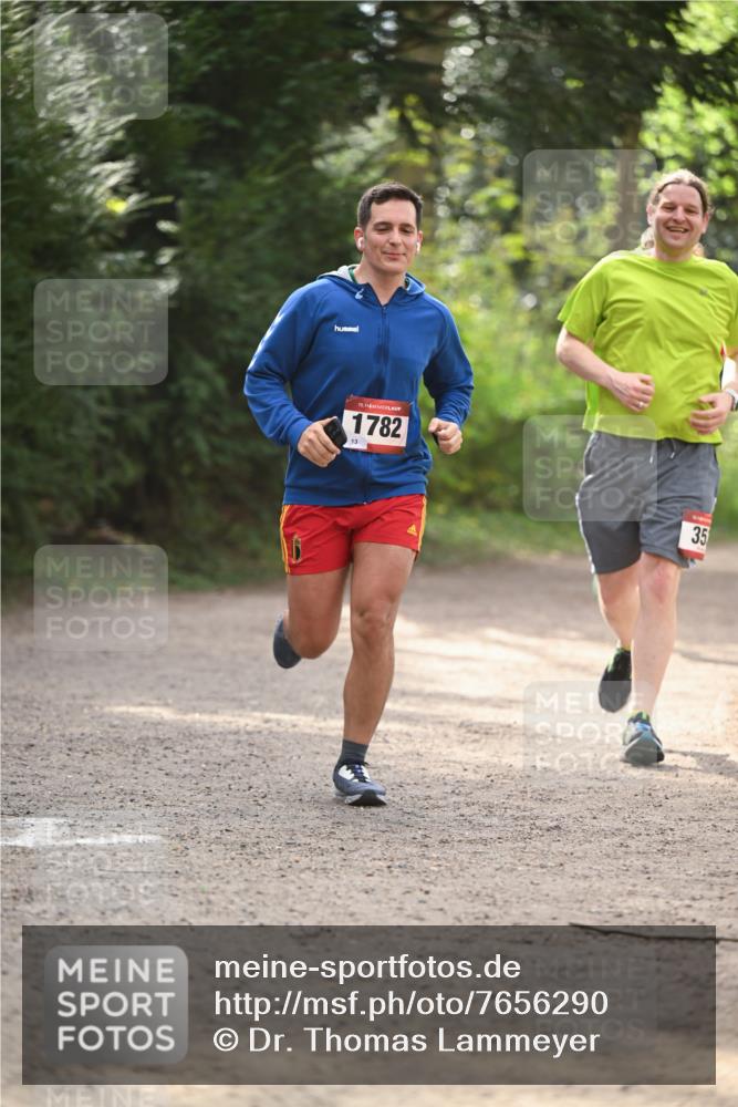 13.04.2025 - Hammer Lauf Dr. Thomas Lammeyer http://msf.ph/oto/7656290 13.04.2025 10:39:19 Laufen 15, 1782, 35 meine-sportfotos.de
