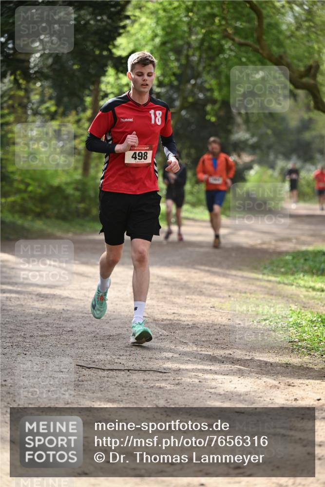 13.04.2025 - Hammer Lauf Dr. Thomas Lammeyer http://msf.ph/oto/7656316 13.04.2025 10:39:22 Laufen 15, 498, 18 meine-sportfotos.de