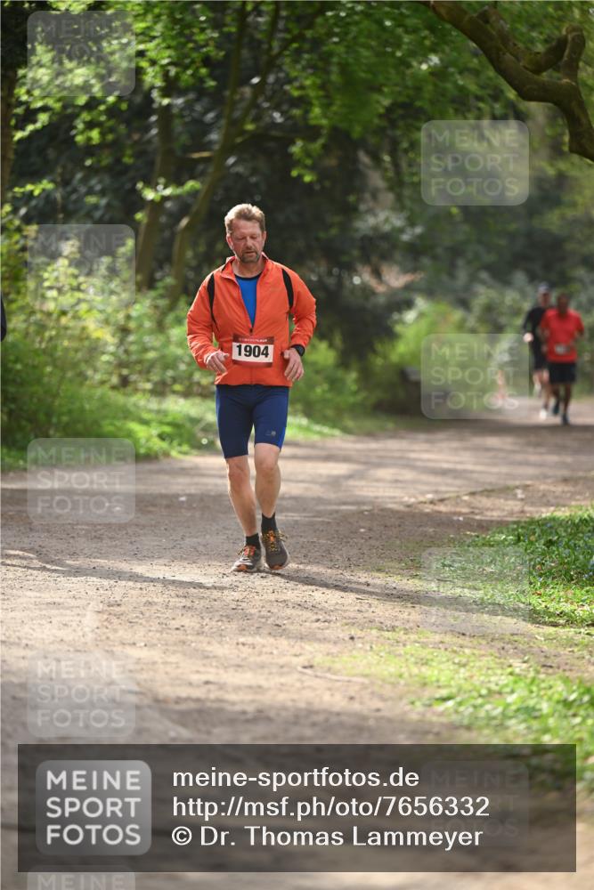 13.04.2025 - Hammer Lauf Dr. Thomas Lammeyer http://msf.ph/oto/7656332 13.04.2025 10:39:25 Laufen 1904 meine-sportfotos.de