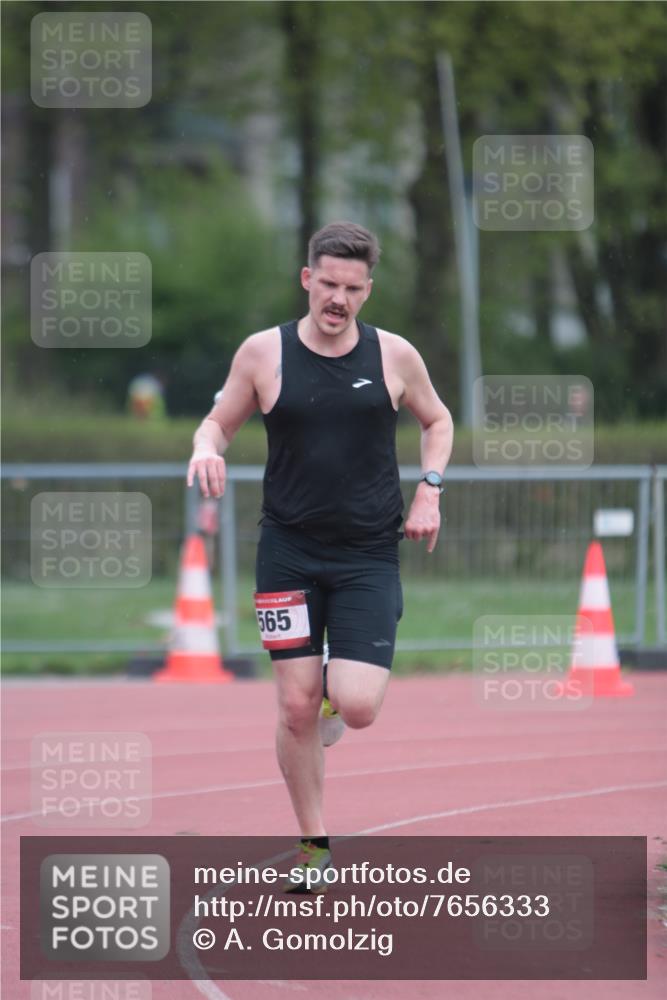 13.04.2025 - Hammer Lauf A. Gomolzig http://msf.ph/oto/7656333 13.04.2025 10:05:37 Ziel  meine-sportfotos.de