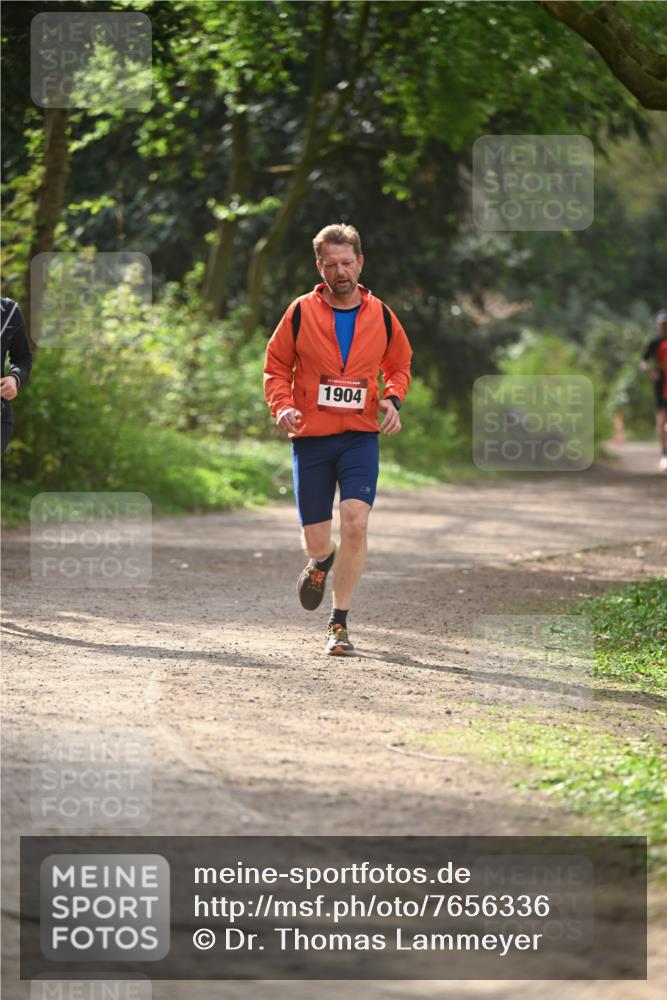 13.04.2025 - Hammer Lauf Dr. Thomas Lammeyer http://msf.ph/oto/7656336 13.04.2025 10:39:25 Laufen 1904 meine-sportfotos.de